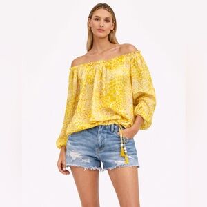 ♨️Ramy Brook Camellia Yellow Printed Silk Off Shoulder Blouse Size S🧡